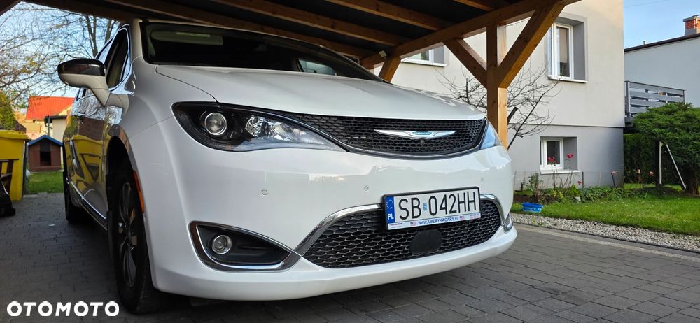 Chrysler Pacifica - 14