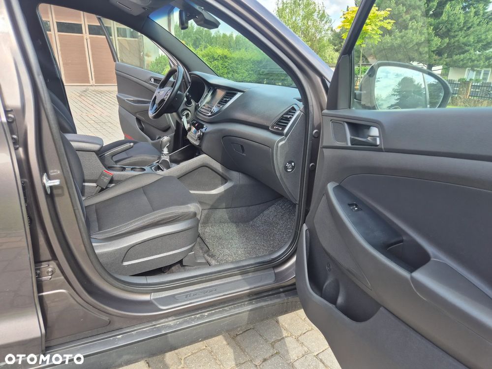 Hyundai Tucson blue 1.6 GDi 2WD Passion - 10