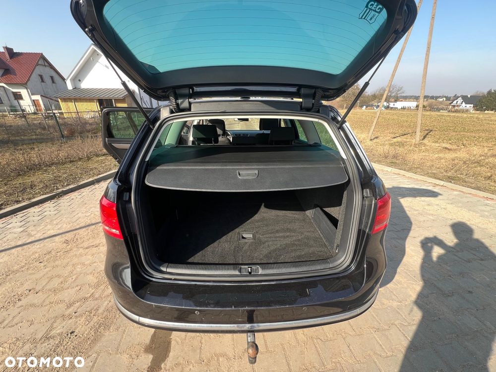 Volkswagen Passat - 15