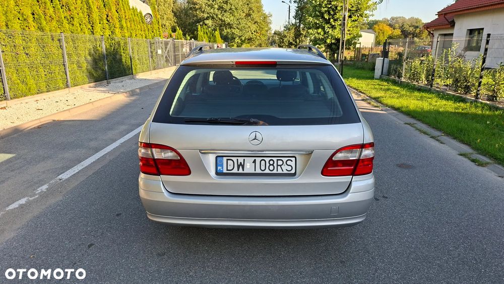 Mercedes-Benz Klasa E 220 CDI T Elegance - 11