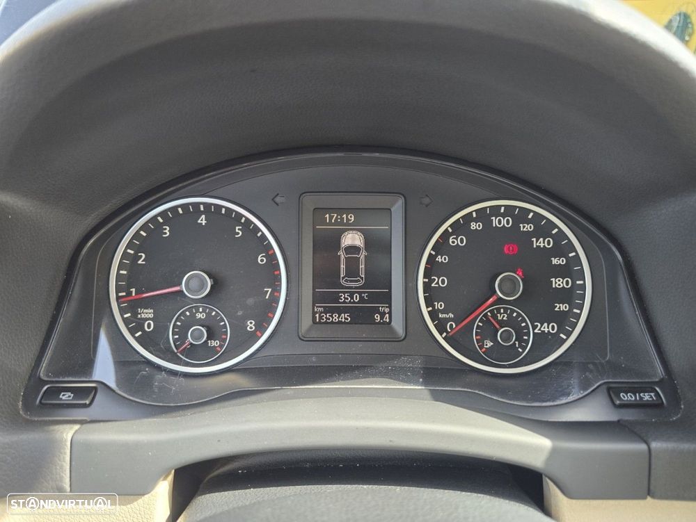 VW Tiguan 1.4 TSI Sport 4Motion - 26