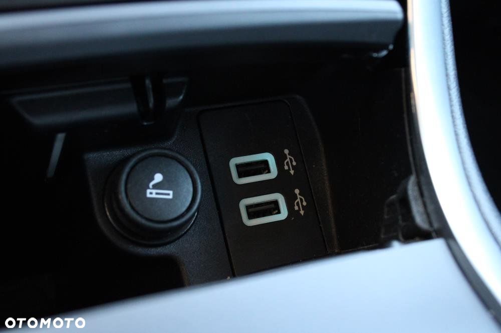 Ford S-Max - 29