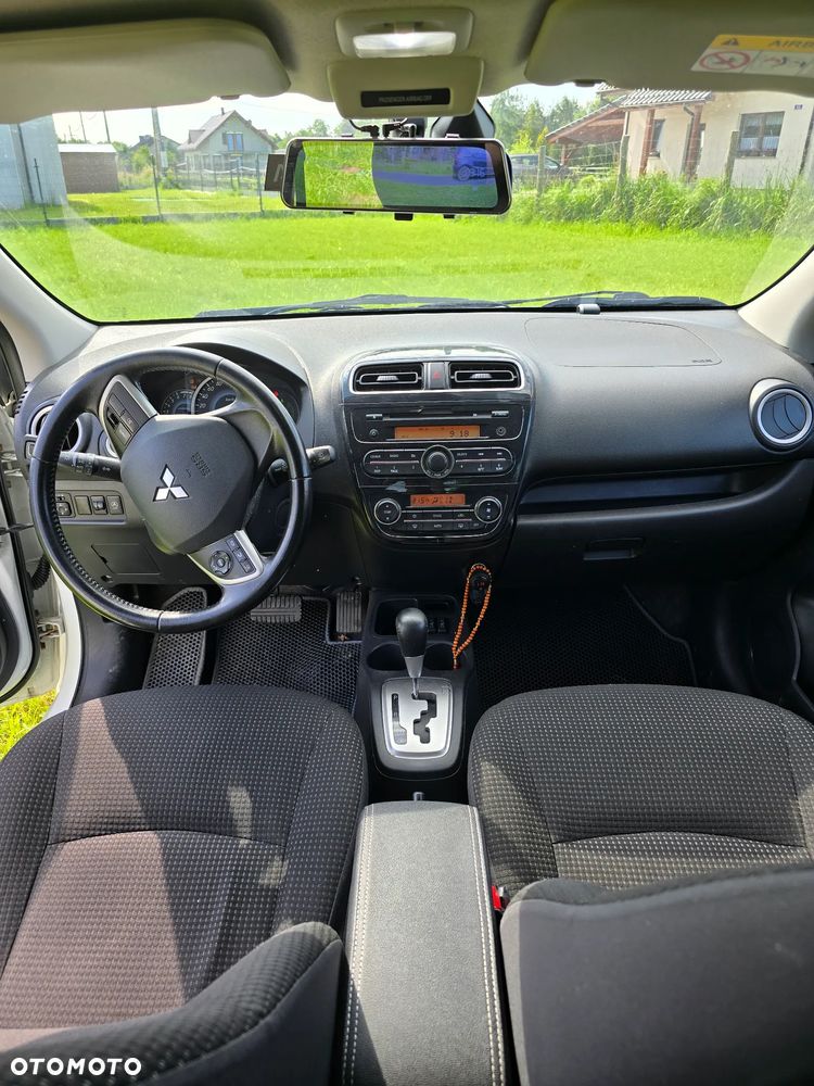 Mitsubishi Space Star 1.2 Intense CVT - 9