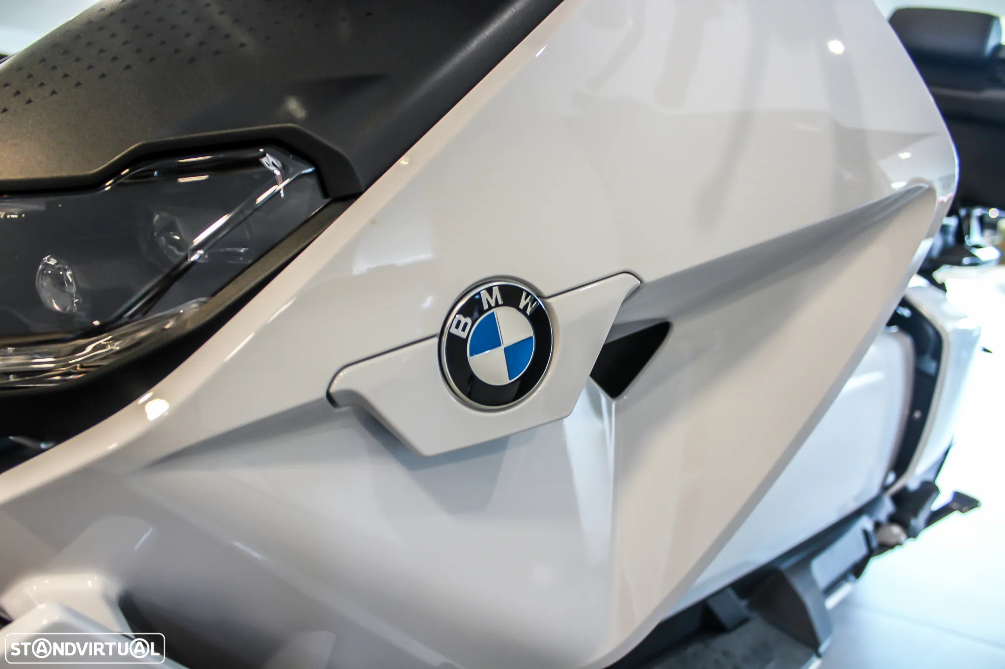 BMW CE 04 - 5