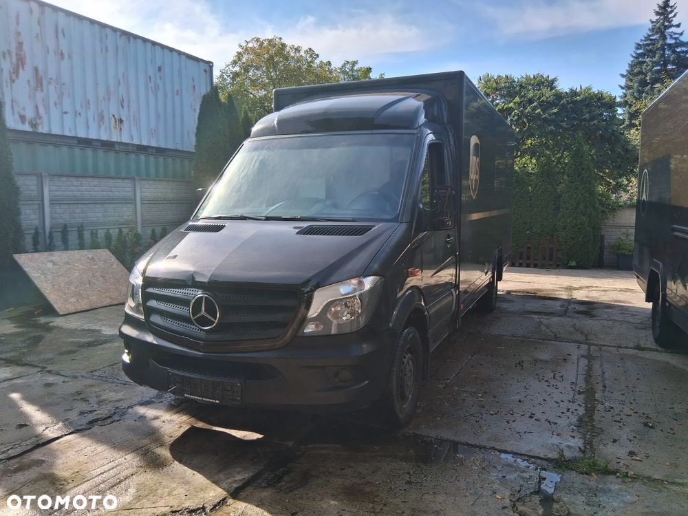 Mercedes-Benz Sprinter - 4