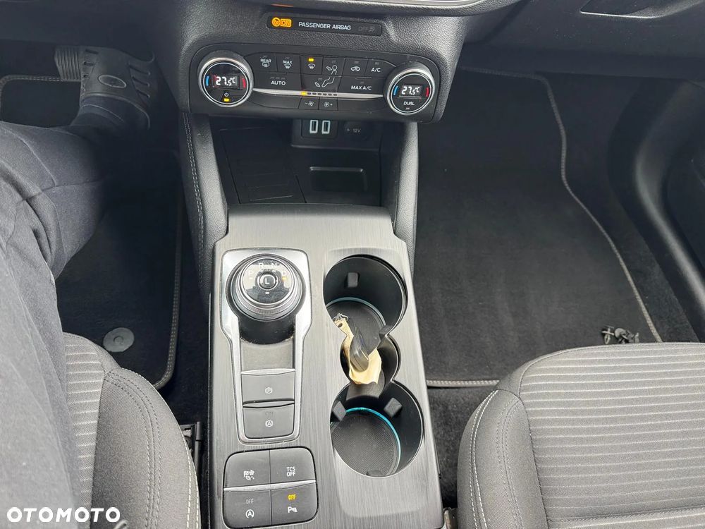 Ford Focus 1.5 EcoBlue Start-Stopp-System COOL&CONNECT DESIGN - 8