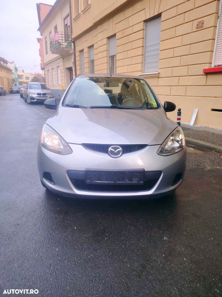 Mazda 2 - 3