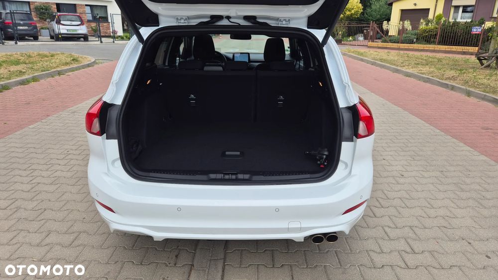 Ford Focus 1.5 EcoBoost STart-Stopp-System ST-LINE - 11