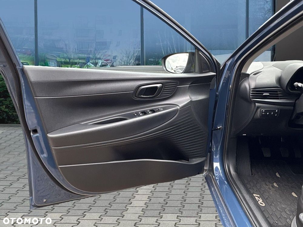 Hyundai i20 1.2 Modern - 17