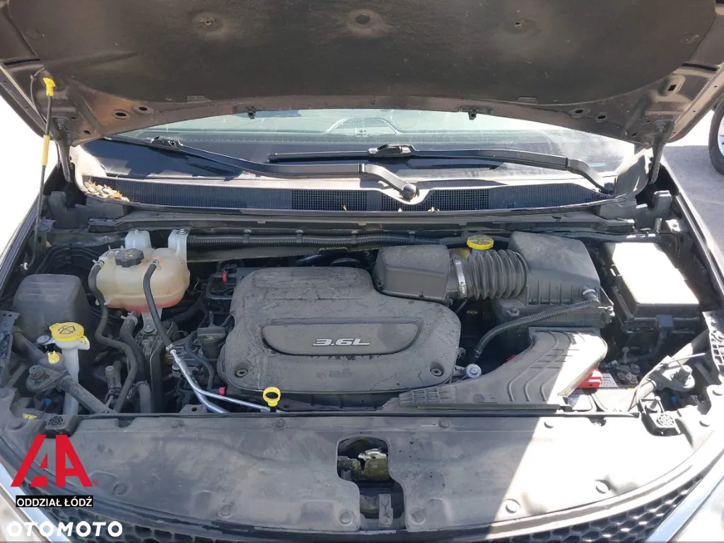 Chrysler Pacifica - 8