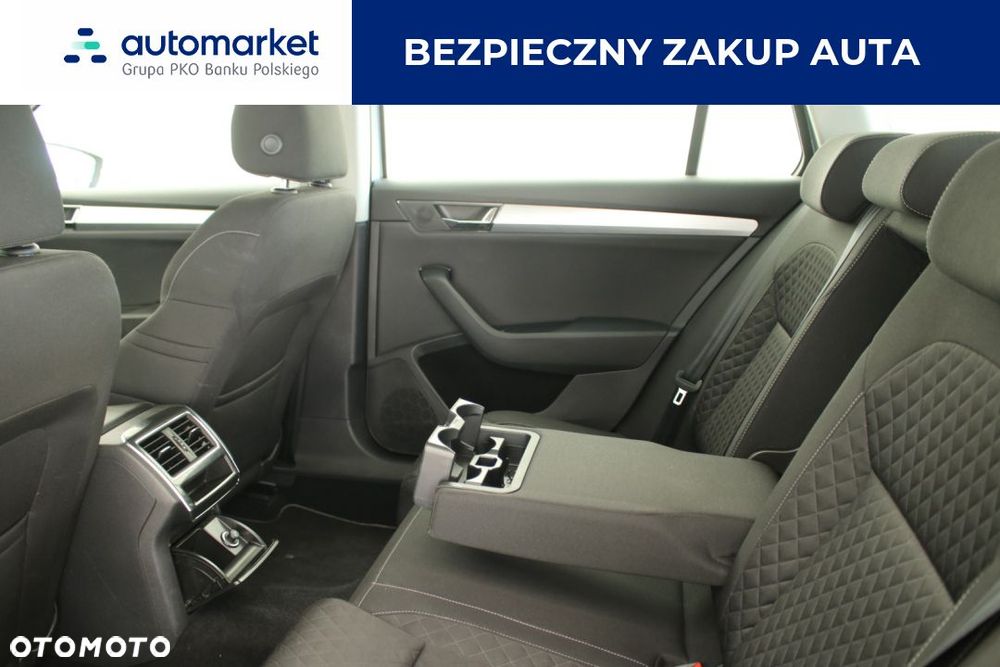 Skoda Superb 2.0 TSI Ambition DSG - 8