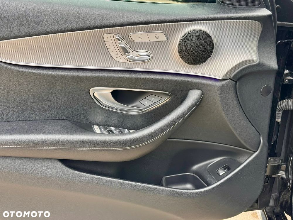 Mercedes-Benz Klasa E 220 d 9G-TRONIC Avantgarde - 8
