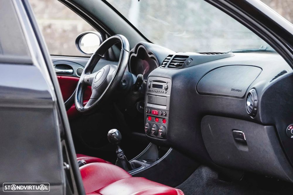 Alfa Romeo 147 - 12