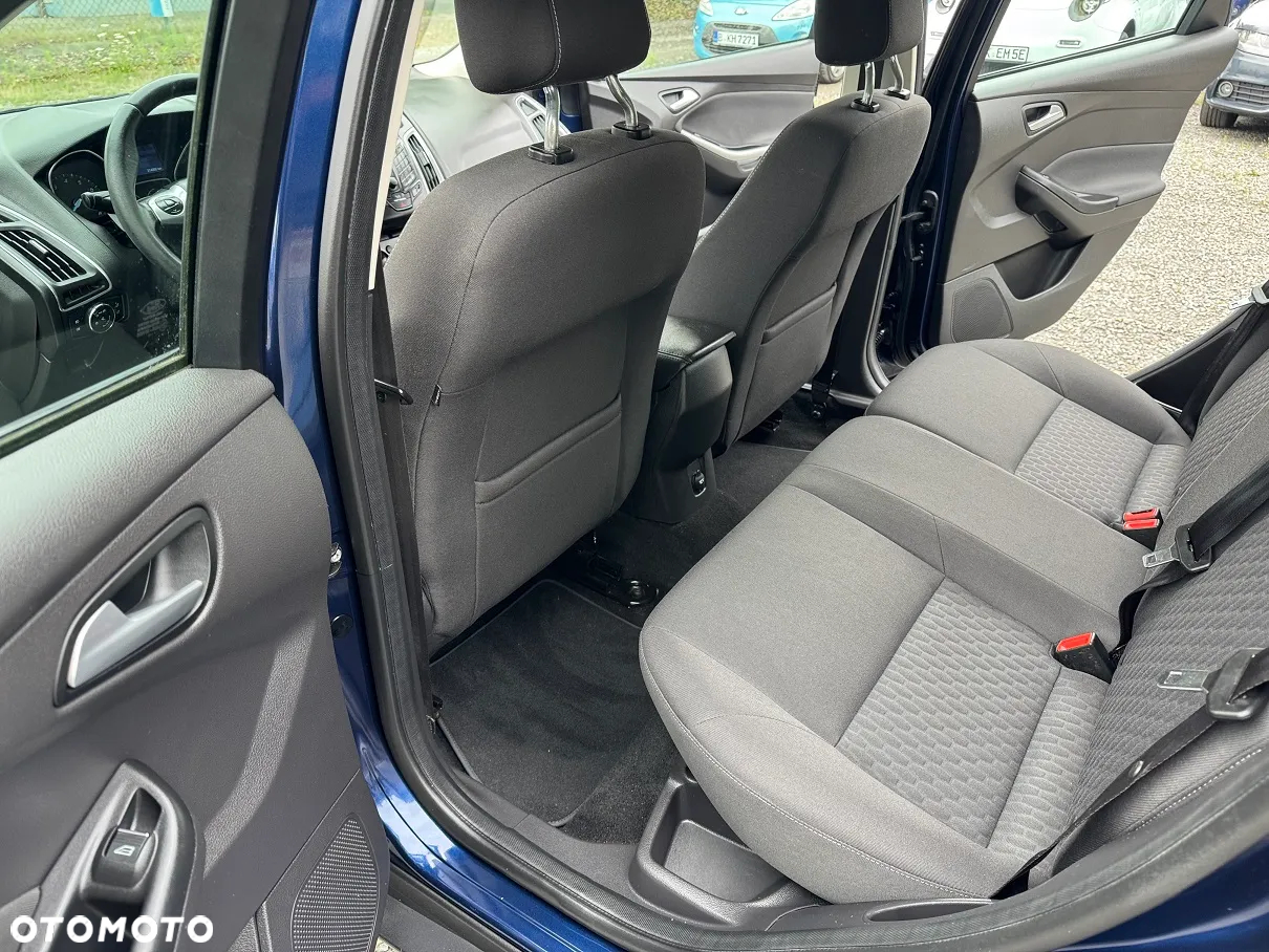 Ford Focus - 20