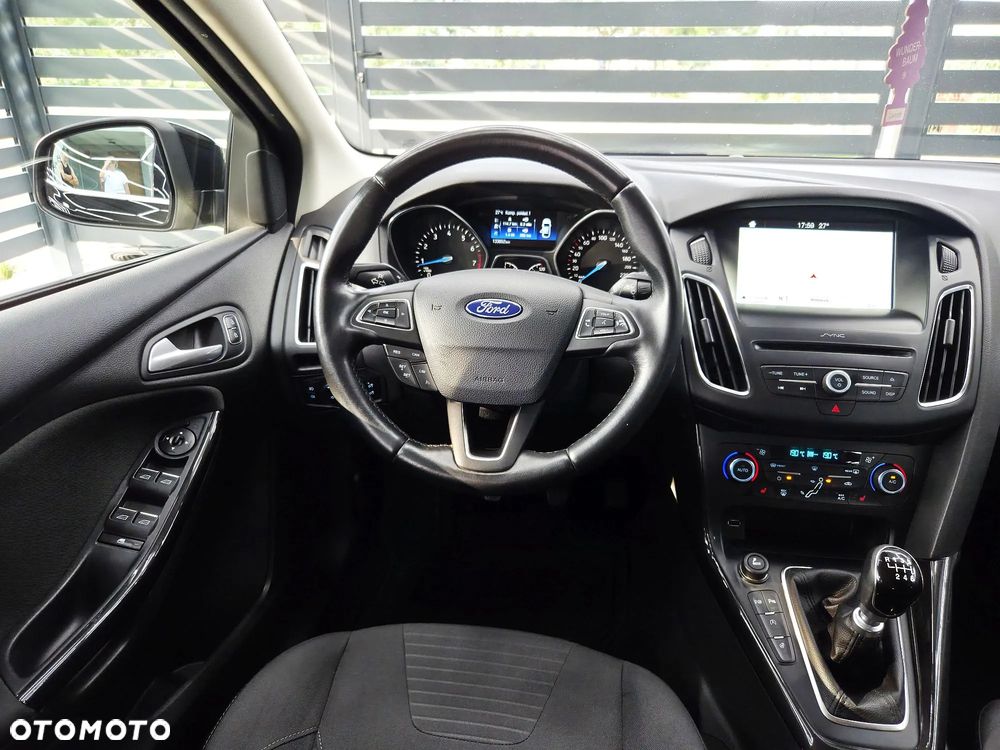 Ford Focus - 9