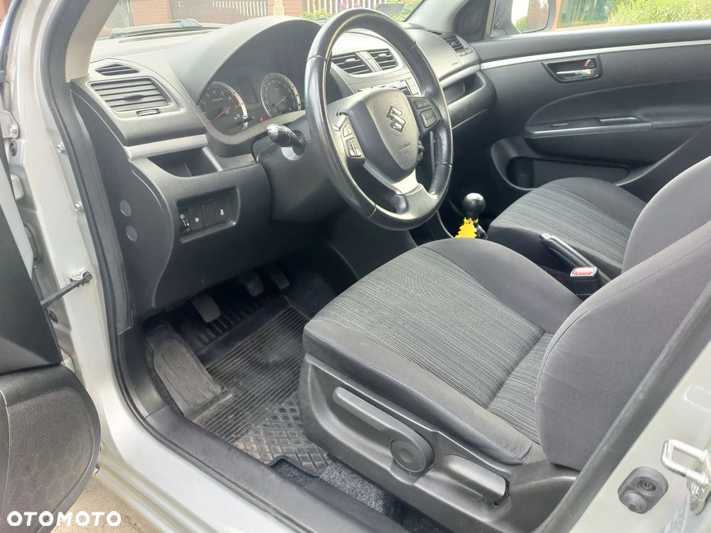 Suzuki Swift 1.2 Comfort Plus - 9