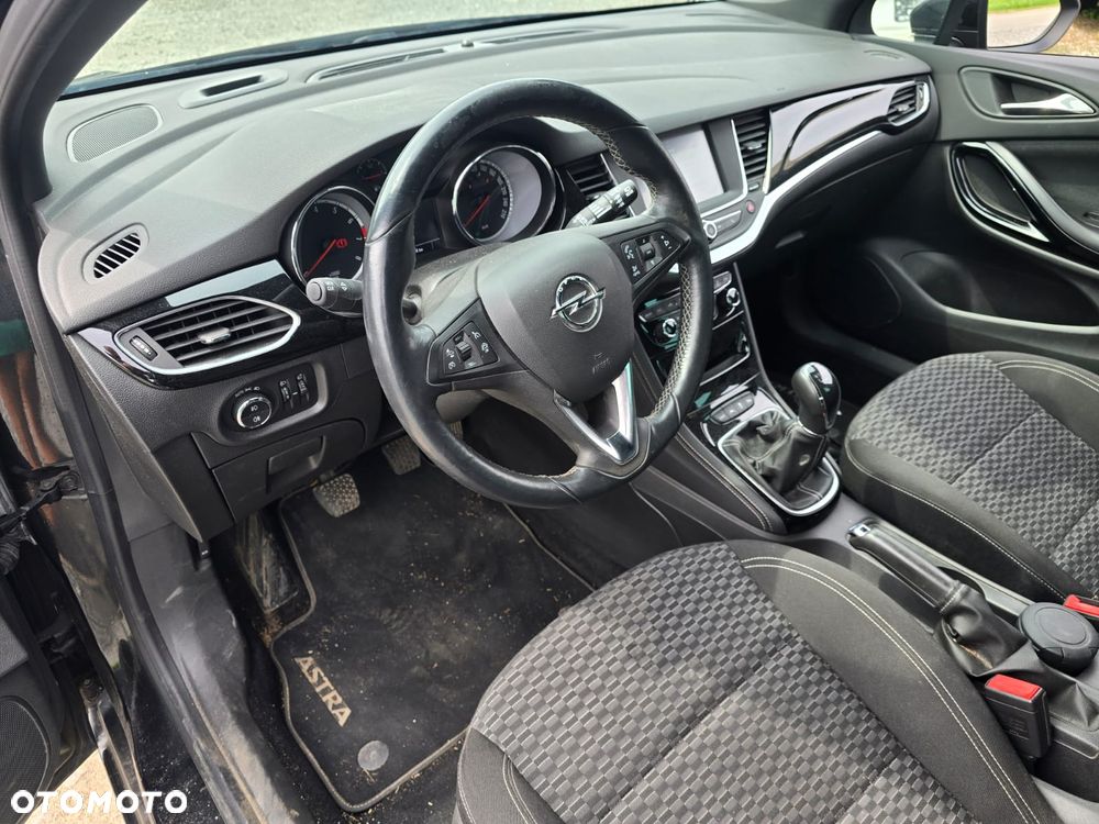 Opel Astra 1.4 Turbo Innovation - 12