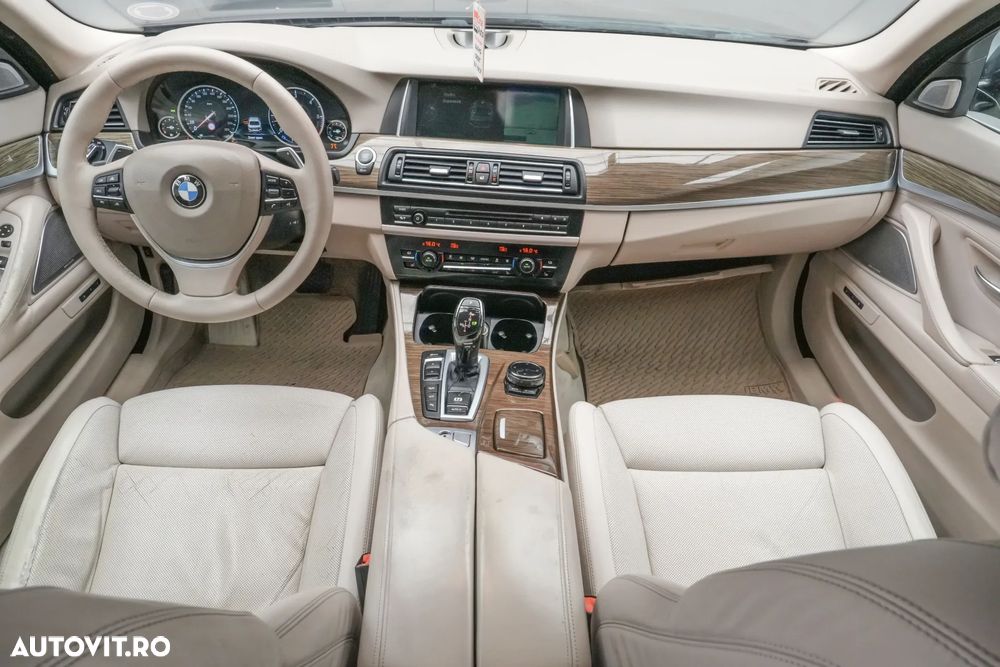 BMW Seria 5 535d xDrive AT - 7