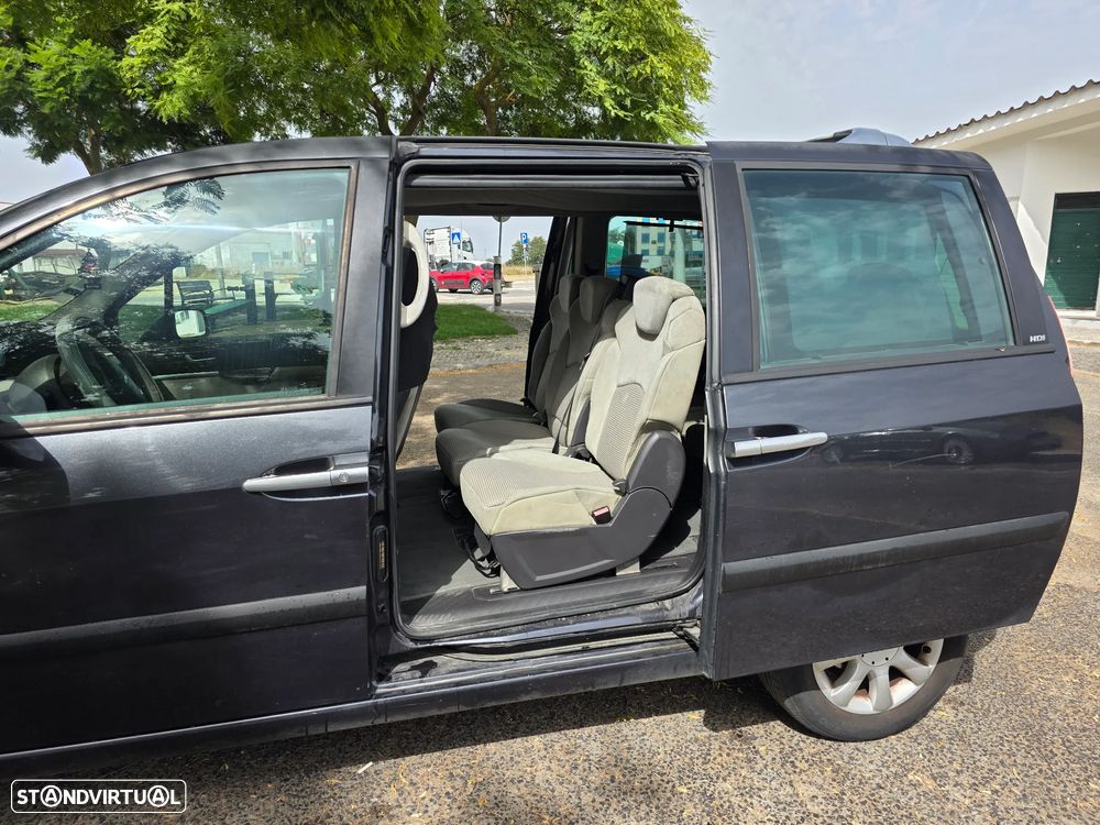 Peugeot 807 - 4
