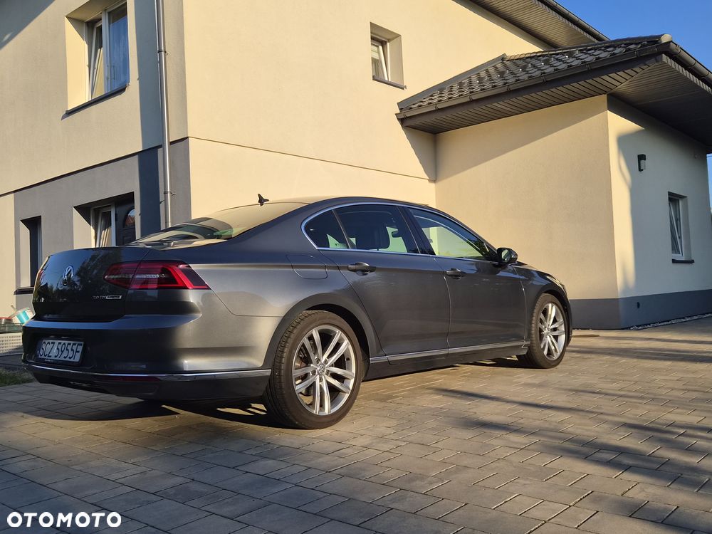 Volkswagen Passat 2.0 TDI SCR Highline - 3