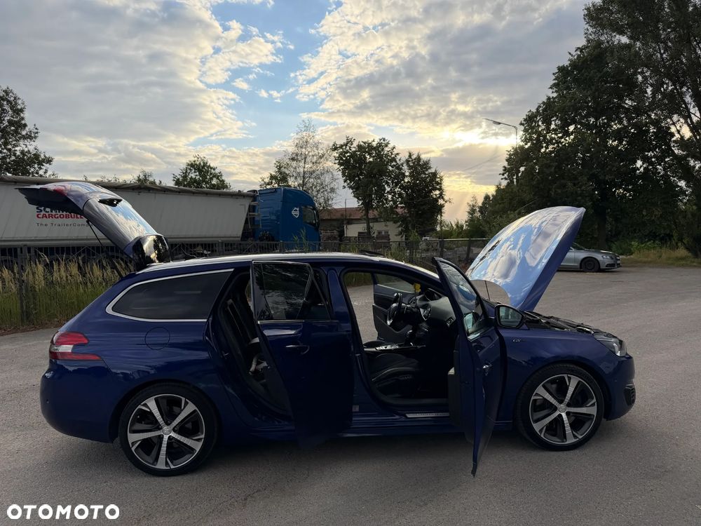 Peugeot 308 - 33