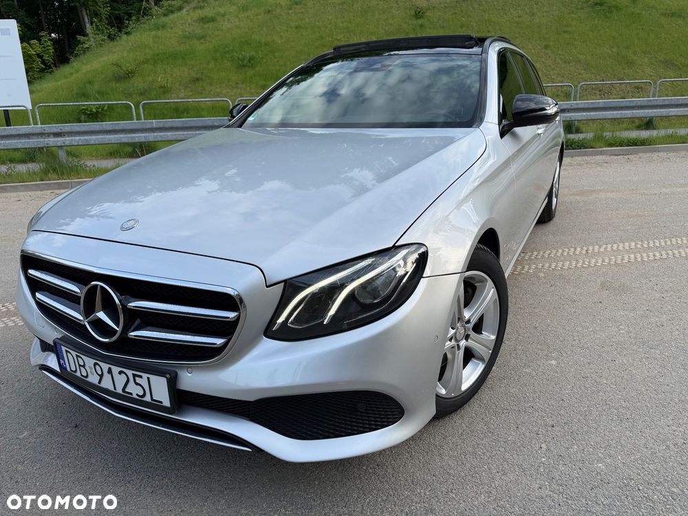 Mercedes-Benz Klasa E 220 d 9G-TRONIC - 4