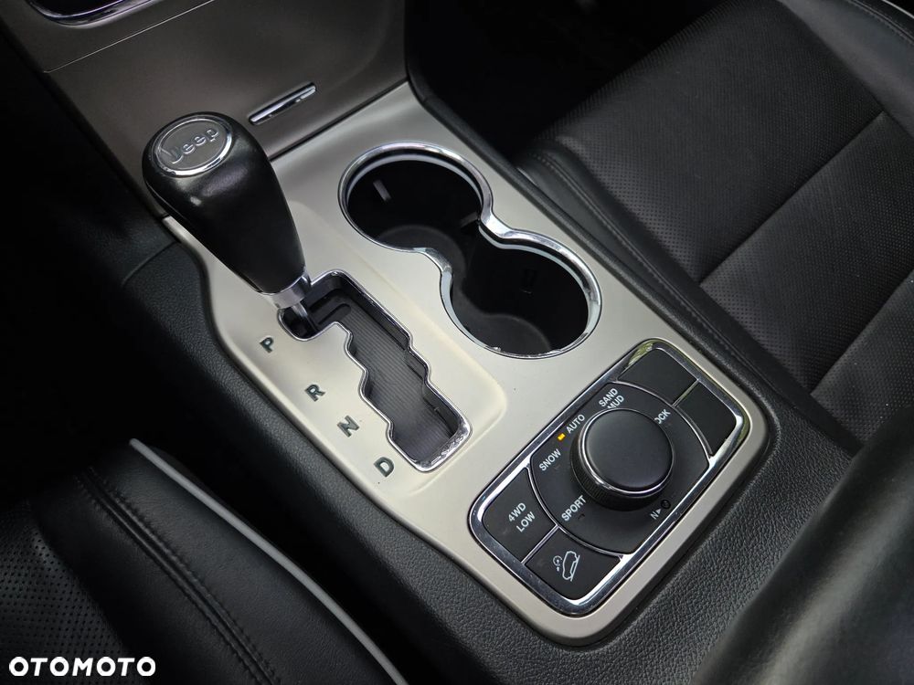 Jeep Grand Cherokee 3.6 V6 Overland - 27