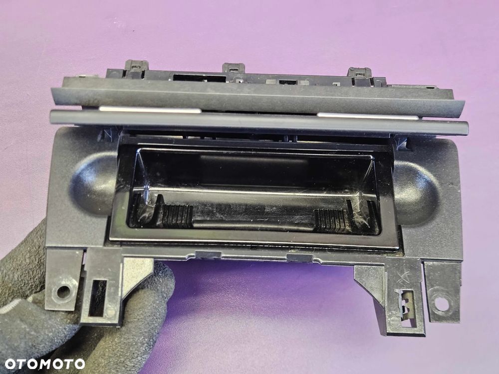 Popielniczka 2 DIN 8E0857951 J Klapka Wkład Ciemna Soul Audi A4 B6 B7 - 20