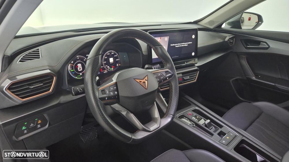 Cupra Formentor 1.4 e-Hybrid Plus DSG - 11