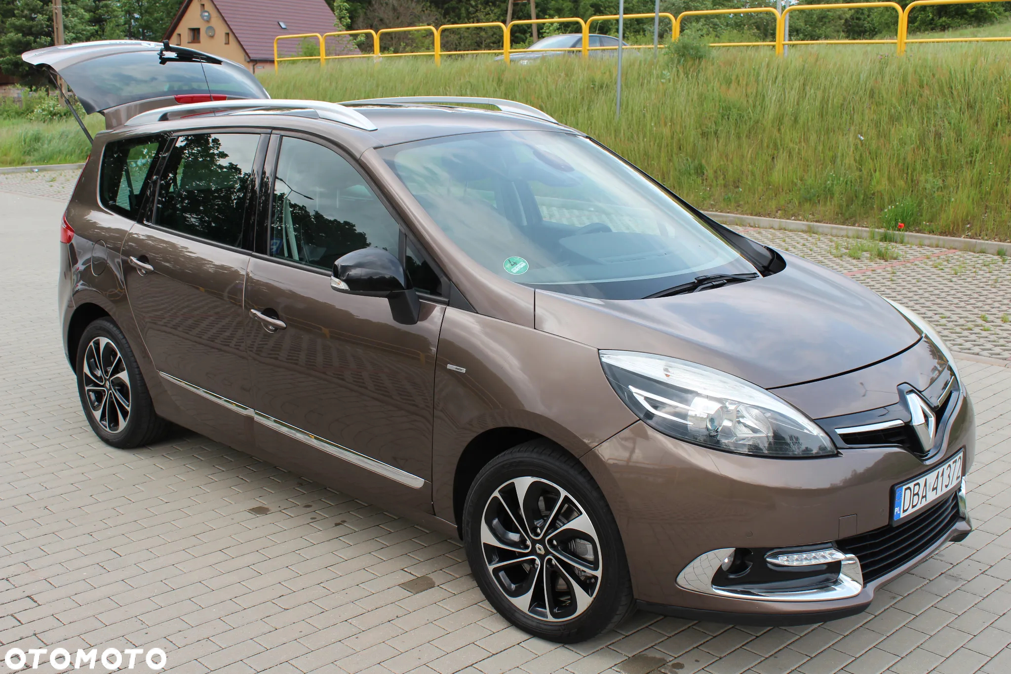 Renault Grand Scenic dCi 160 FAP Bose Edition - 4