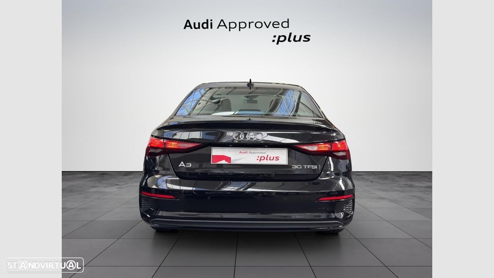 Audi A3 Limousine 30 TFSI Advanced - 4