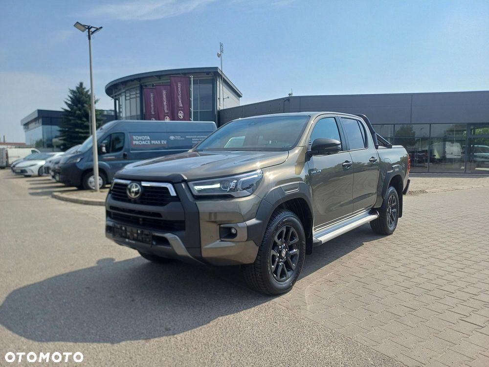 Toyota Hilux - 4