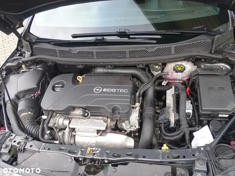 Opel Astra 1.4 Turbo Dynamic - 20