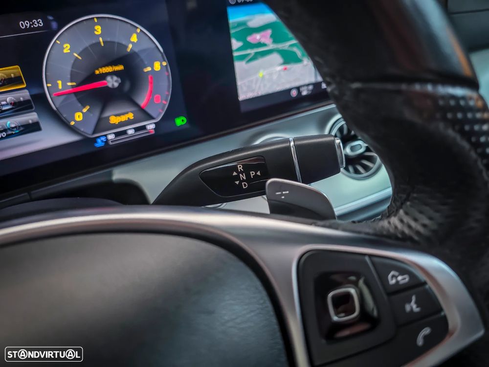 Mercedes-Benz E 220 d Cabrio 9G-Tronic AMG Line - 30