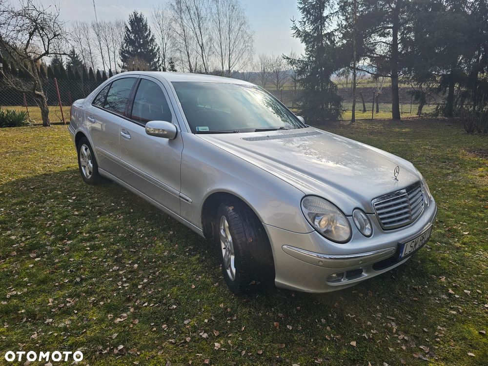Mercedes-Benz Klasa E 200 Kompressor Automatik Elegance - 29