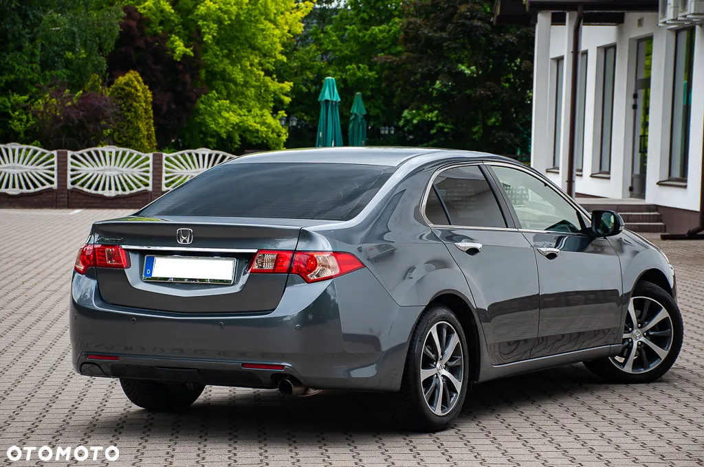 Honda Accord 2.0 Executive - 13