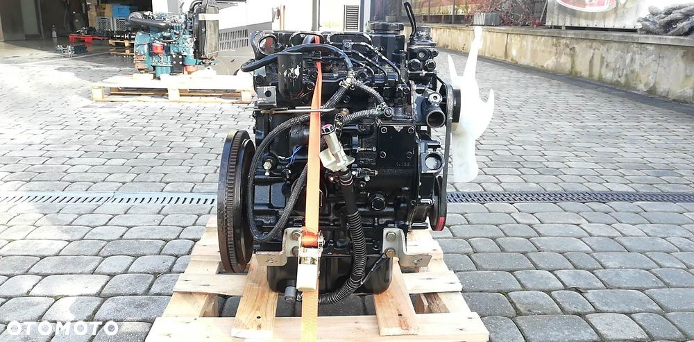 SILNIK Mitsubishi S3L2 S3L 9349 zł netto - 8