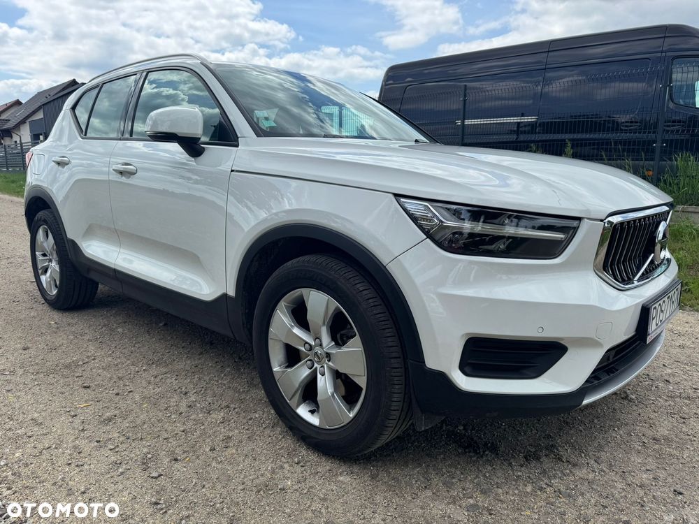 Volvo XC 40 - 35