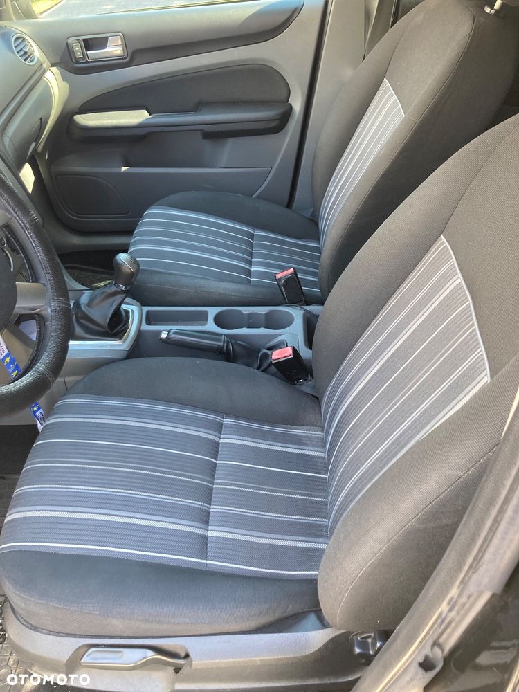 Ford Focus - 7