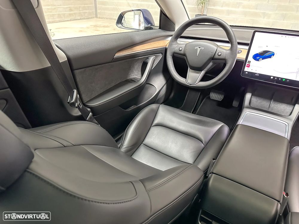 Tesla Model 3 Long-Range Dual Motor AWD - 14