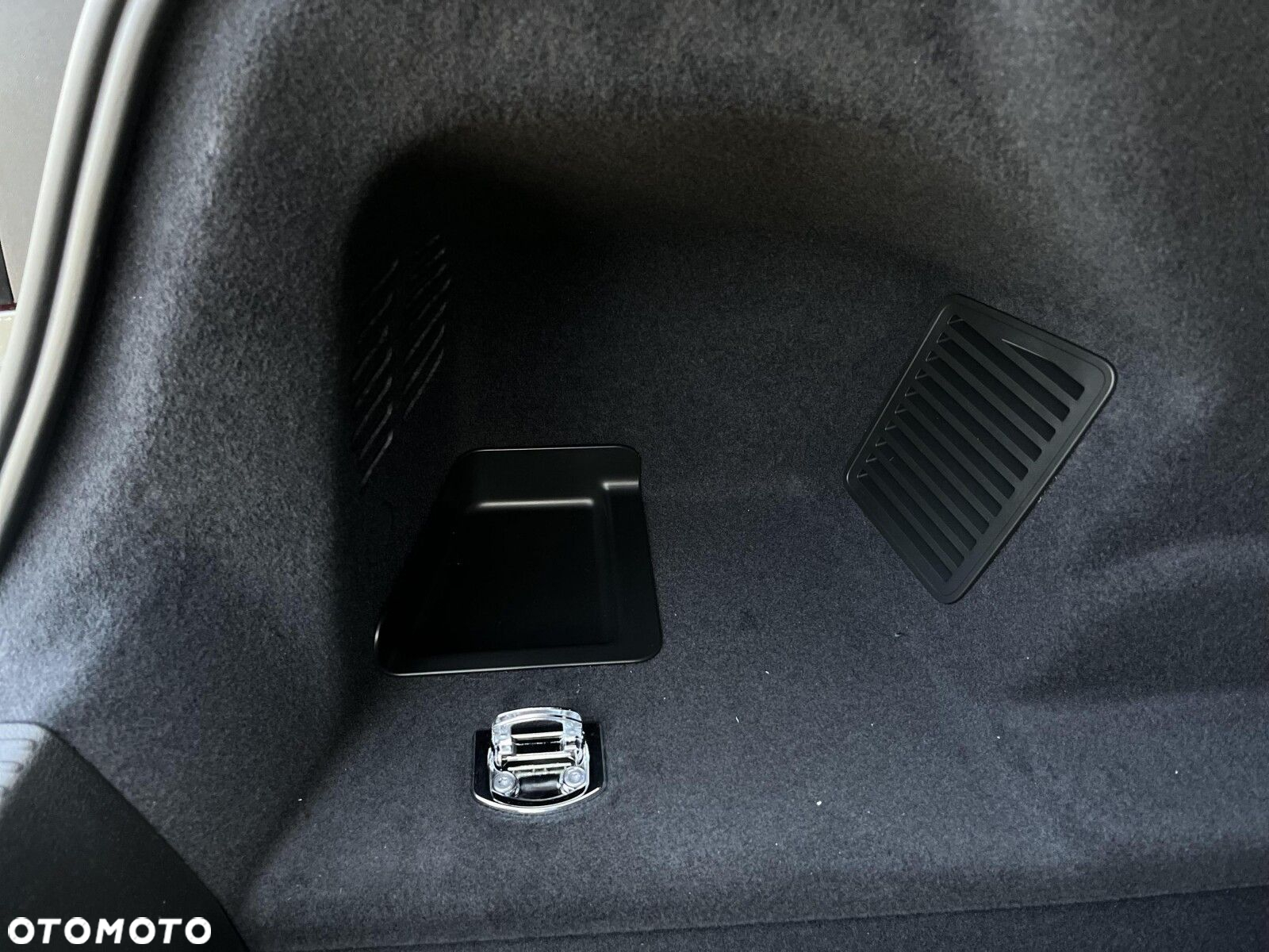 Audi S8 - 13