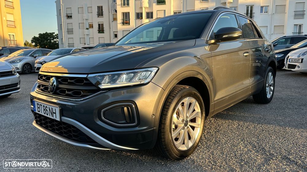 VW T-Roc 1.0 TSI Urban - 2