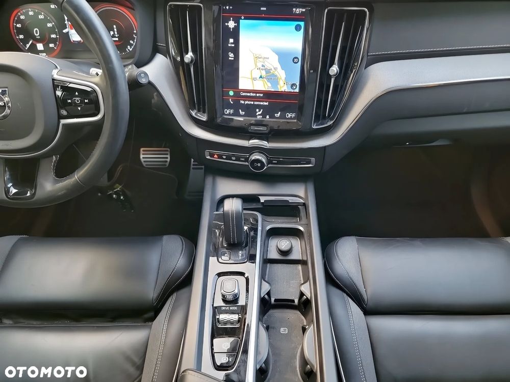 Volvo XC 60 T8 AWD Geartronic Polestar Engineered - 11