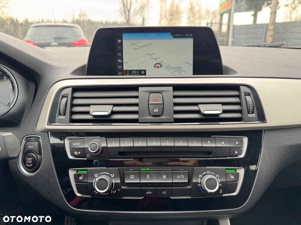 BMW Seria 1 116i Luxury Line - 24