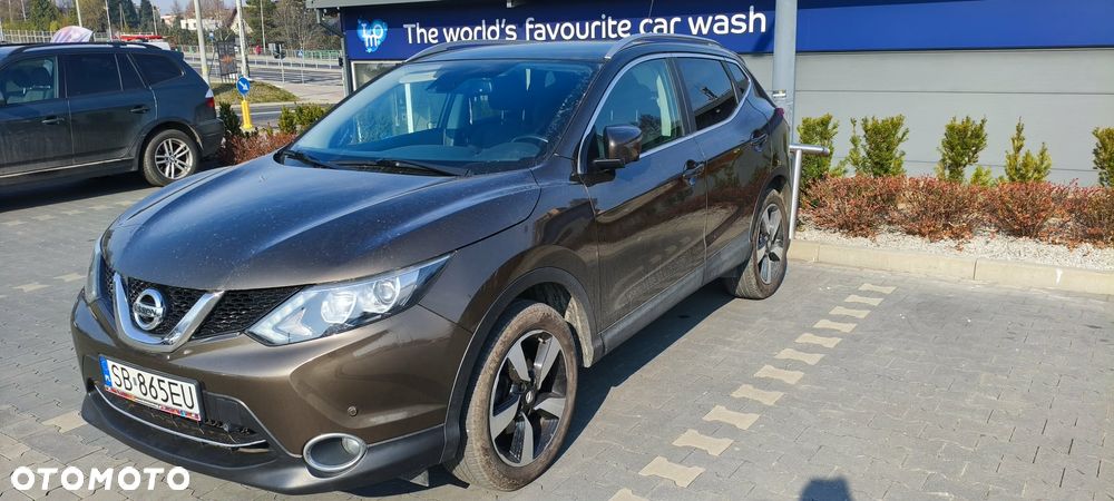 Nissan Qashqai - 1