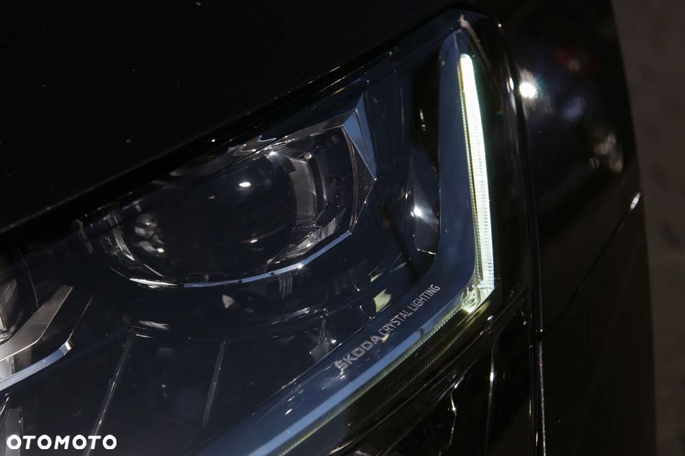 Skoda Superb 2.0 TSI L&K DSG - 13