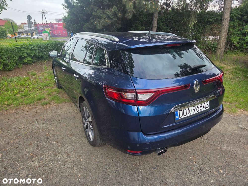 Renault Megane ENERGY TCe 130 EDC BOSE EDITION - 4
