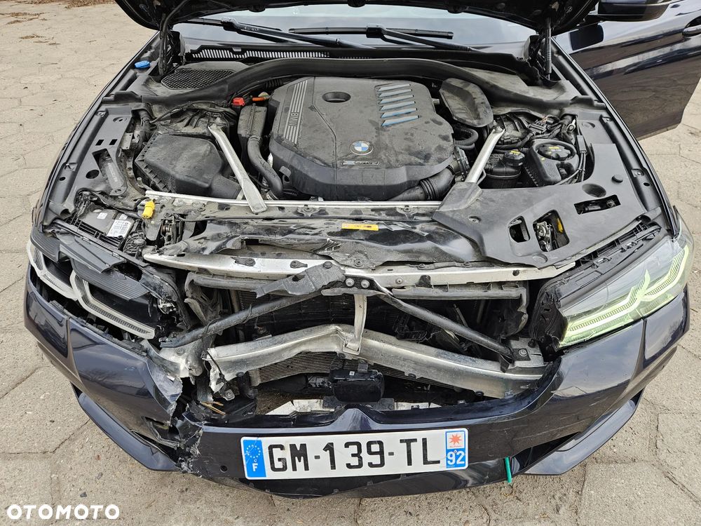 BMW Seria 5 545e xDrive M Sport sport - 35