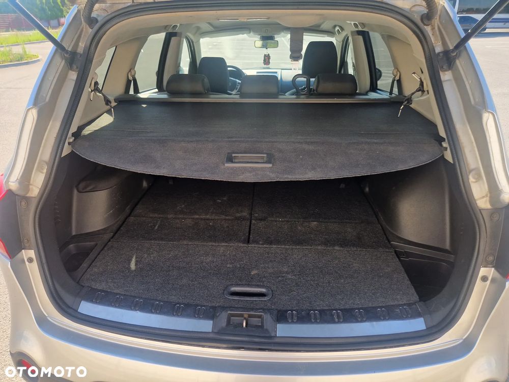 Nissan Qashqai+2 2.0 dCi Visia EU5 - 5