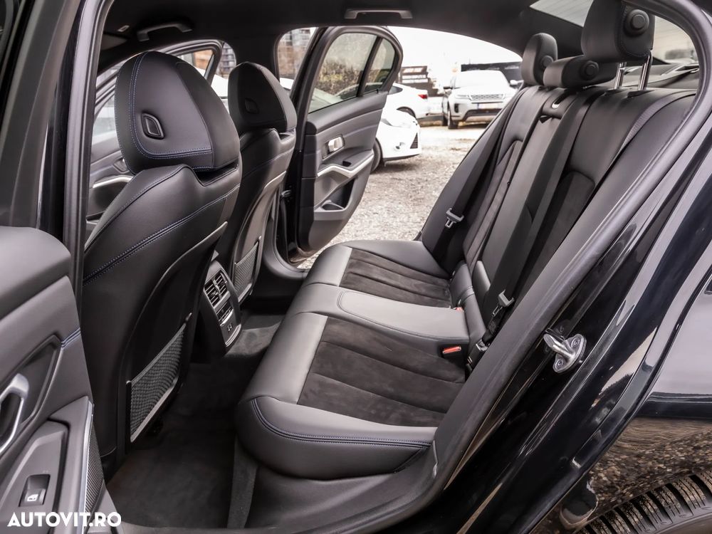 BMW Seria 3 330e xDrive Aut. M Sport - 17